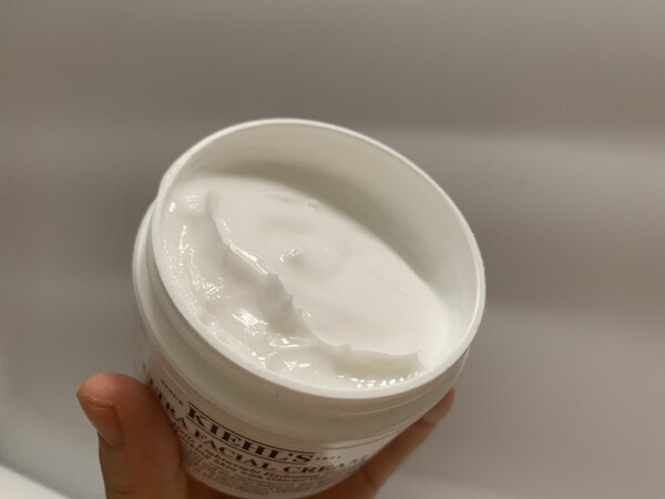 キールズ クリーム UFCの中身